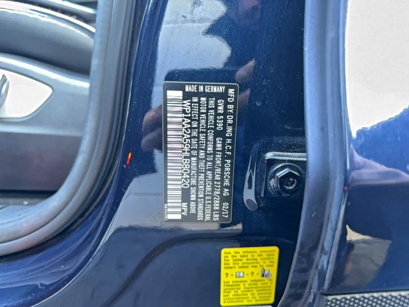 Photo 10 from auction – 2017 PORSCHE MACAN with VIN WP1AA2A59HLB80420