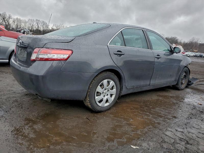 Photo 3 from auction – 2011 TOYOTA CAMRY BASE with VIN 4T4BF3EK8BR093656