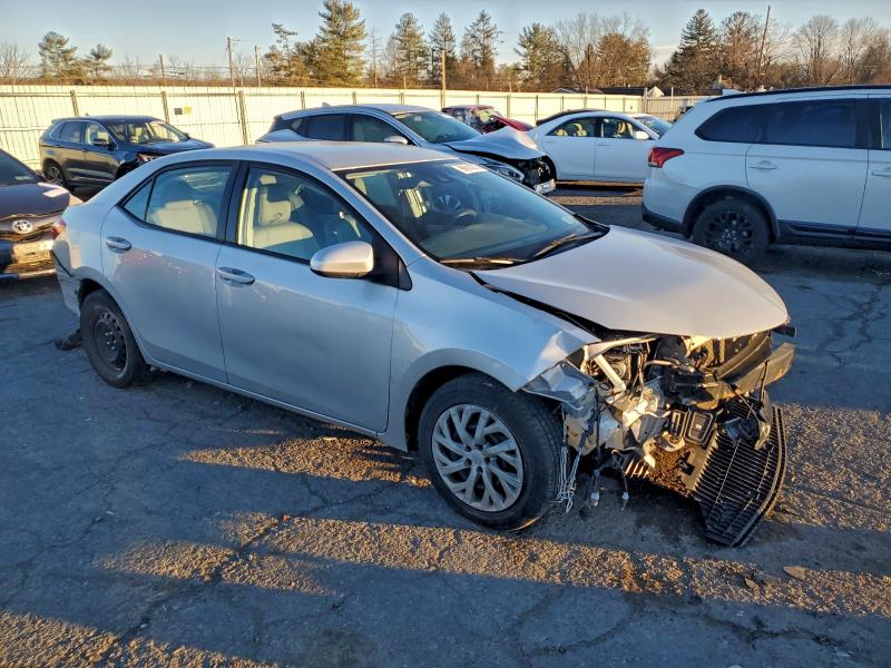 Photo 4 from auction – 2017 TOYOTA COROLLA with VIN 2T1BURHE4HC919695