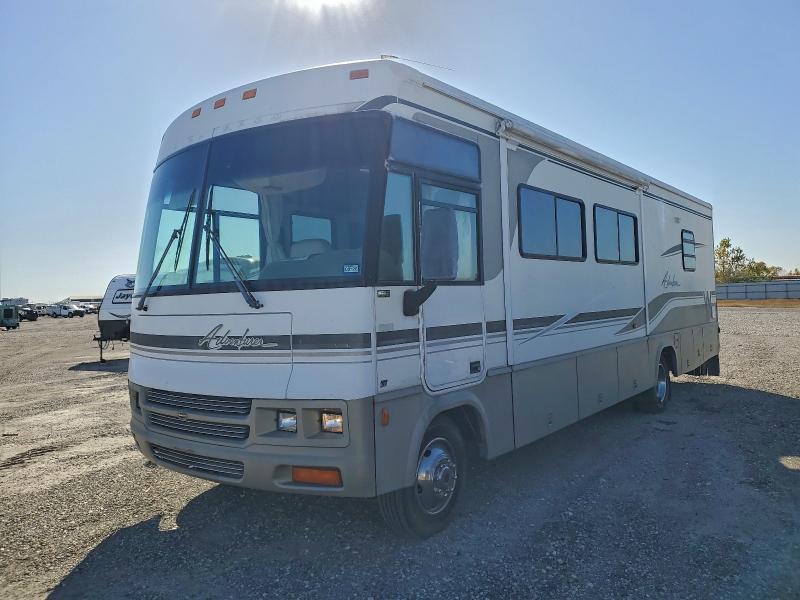 Photo 2 from auction – 2002 WINNEBAGO ADVENTURER with VIN 1FCNF53S720A06847