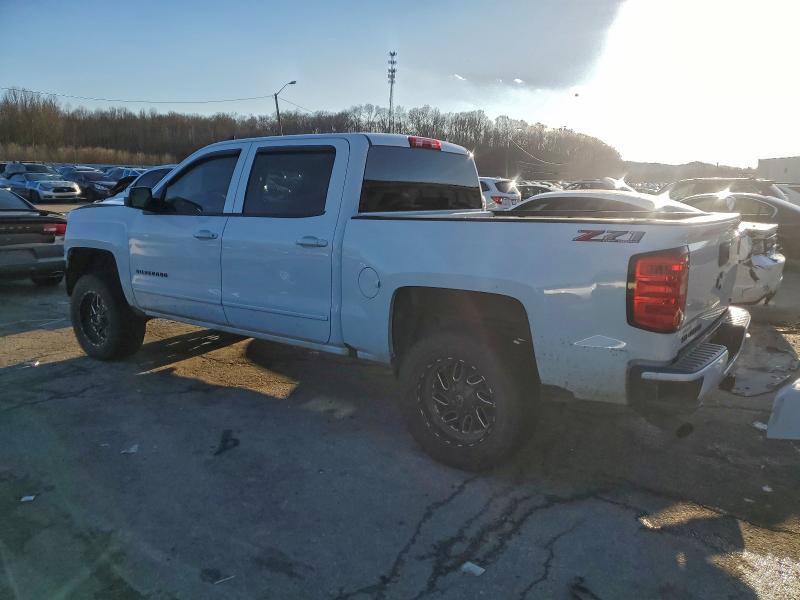 Photo 2 from auction – 2018 CHEVROLET SILVERADO with VIN 3GCUKREC2JG643725