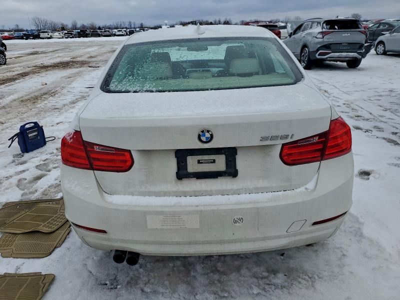 Photo 6 from auction – 2012 BMW 328 I with VIN WBA3A5C58CF344740