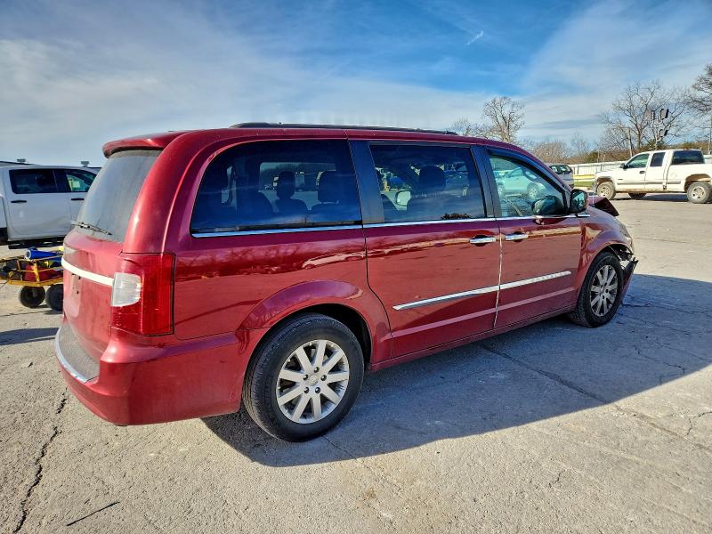 Photo 3 from auction – 2014 CHRYSLER TOWN & COU with VIN 2C4RC1BG7ER165829