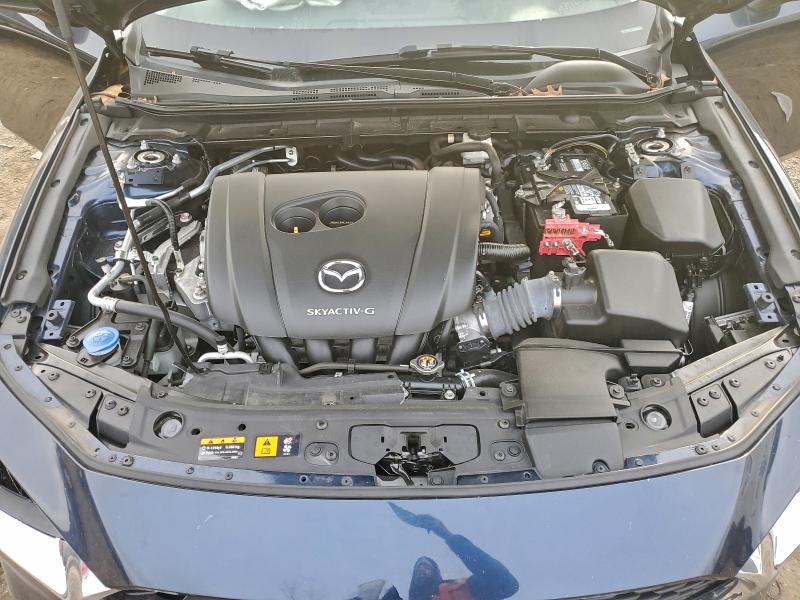 Photo 11 from auction – 2022 MAZDA 3 with VIN 3MZBPAAL7NM304771