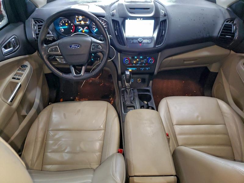Photo 8 from auction – 2018 FORD ESCAPE SEL with VIN 1FMCU9HD0JUB57580