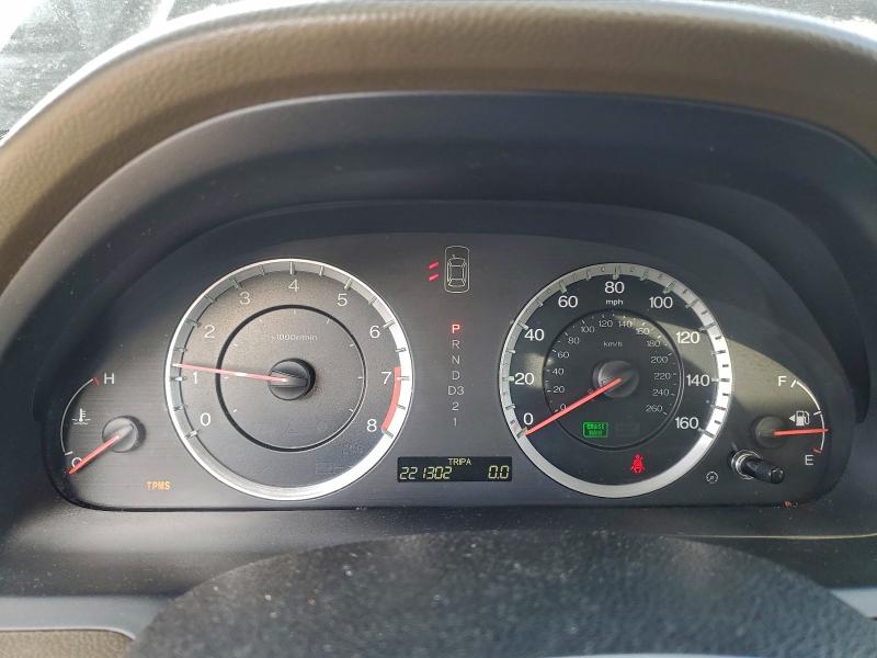 Photo 9 from auction – 2010 HONDA ACCORD with VIN 1HGCP3F87AA021402