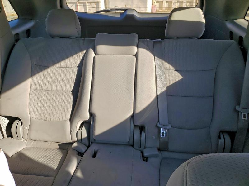 Photo 10 from auction – 2011 KIA SORENTO BA with VIN 5XYKTCA13BG047996