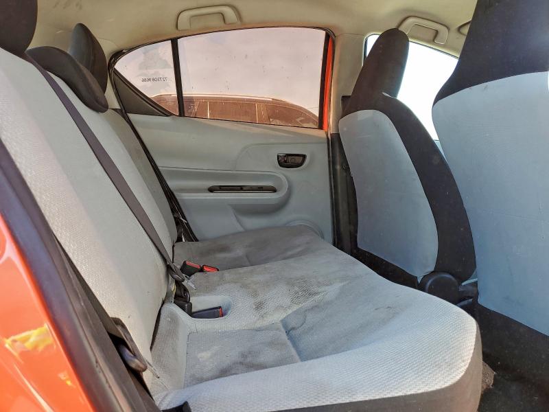 Photo 11 from auction – 2013 TOYOTA PRIUS C with VIN JTDKDTB33D1052227