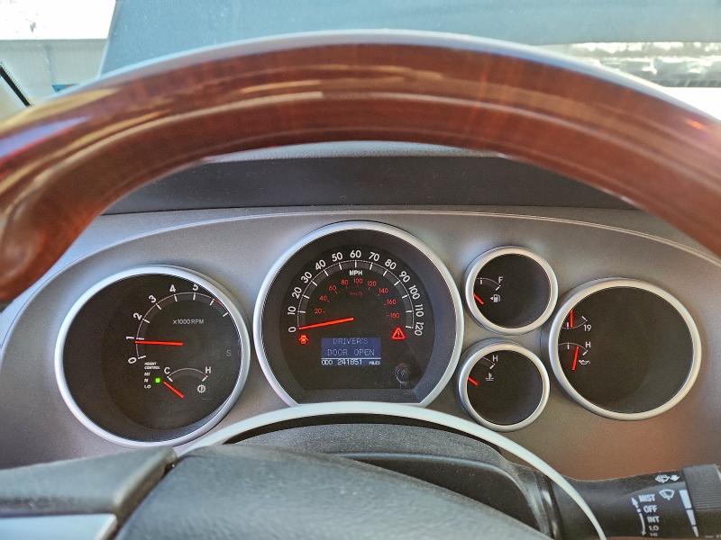 Photo 9 from auction – 2016 TOYOTA SEQUOIA PL with VIN 5TDDW5G18GS146360