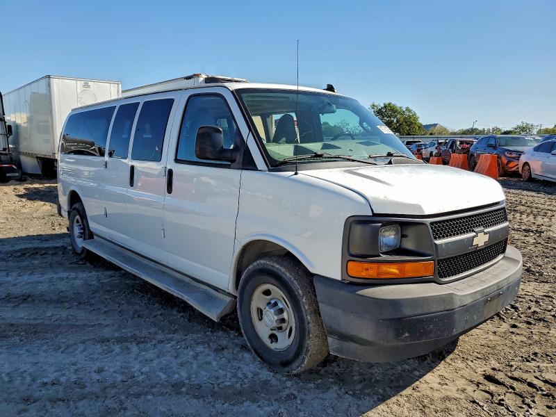 Photo 4 from auction – 2017 CHEVROLET EXPRESS G3 with VIN 1GAZGNFF0H1110167
