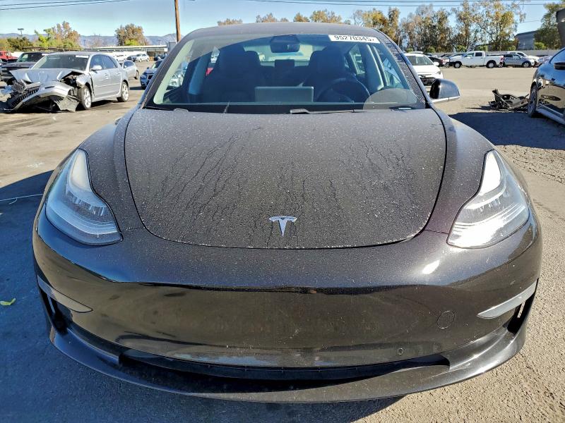 Photo 5 from auction – 2019 TESLA MODEL 3 with VIN 5YJ3E1EA8KF306745
