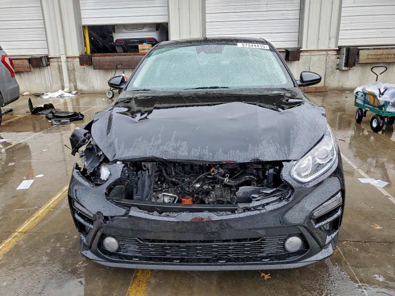 Photo 5 from auction – 2021 KIA FORTE FE with VIN 3KPF24AD4ME377425