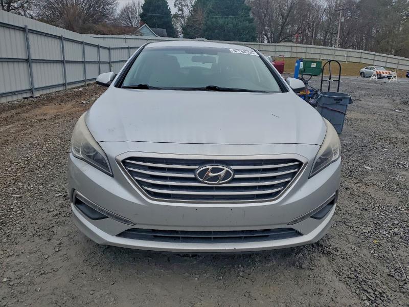 Photo 5 from auction – 2015 HYUNDAI SONATA SE with VIN 5NPE24AF9FH052877