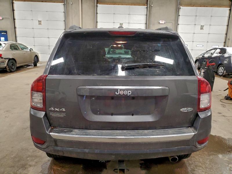 Photo 6 from auction – 2016 JEEP COMPASS LA with VIN 1C4NJDEB4GD759869