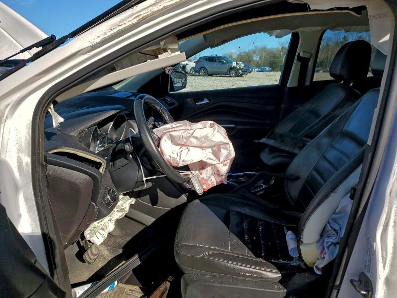 Photo 7 from auction – 2014 FORD ESCAPE TIT with VIN 1FMCU9J9XEUD12888