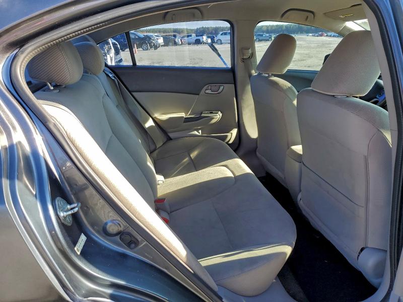 Photo 10 from auction – 2012 HONDA CIVIC LX with VIN 19XFB2F58CE355934
