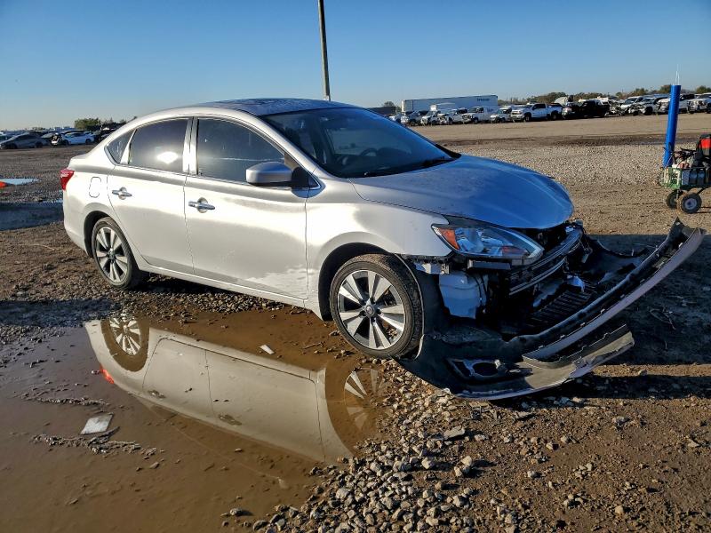 Photo 4 from auction – 2019 NISSAN SENTRA S with VIN 3N1AB7AP2KY228533