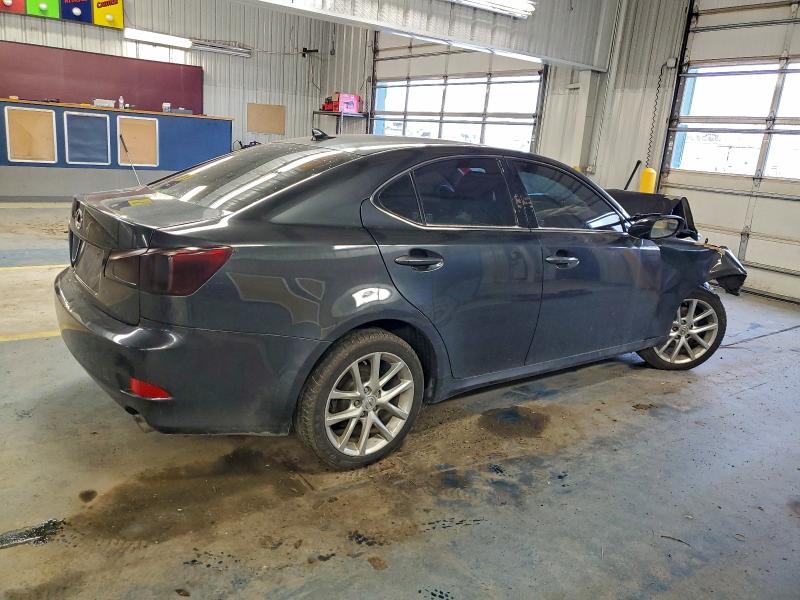 Photo 3 from auction – 2011 LEXUS IS 250 with VIN JTHCF5C20B5048513