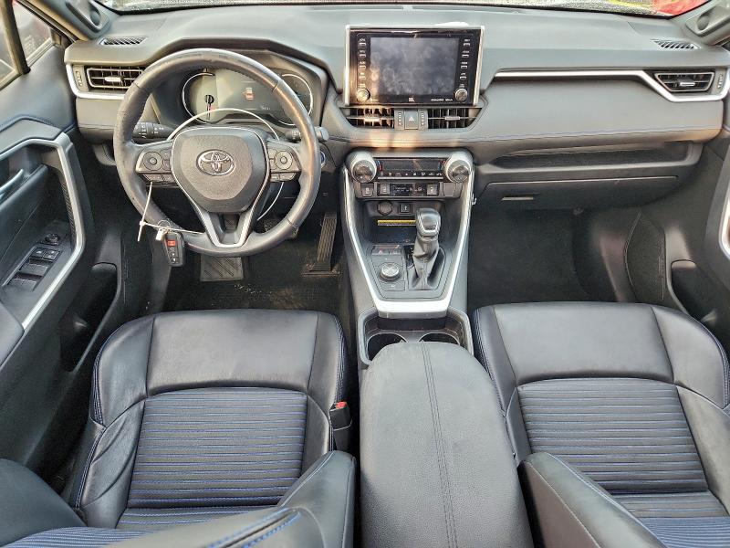 Photo 8 from auction – 2020 TOYOTA RAV4 XSE with VIN JTMEWRFV2LD540443