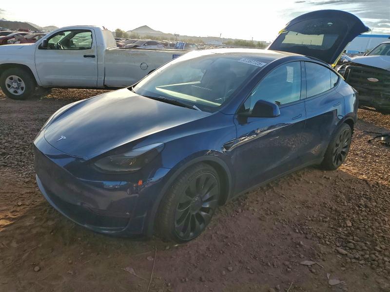 TESLA MODEL Y 2022 with VIN 7SAYGDEFXNF365882 - Photo from auction