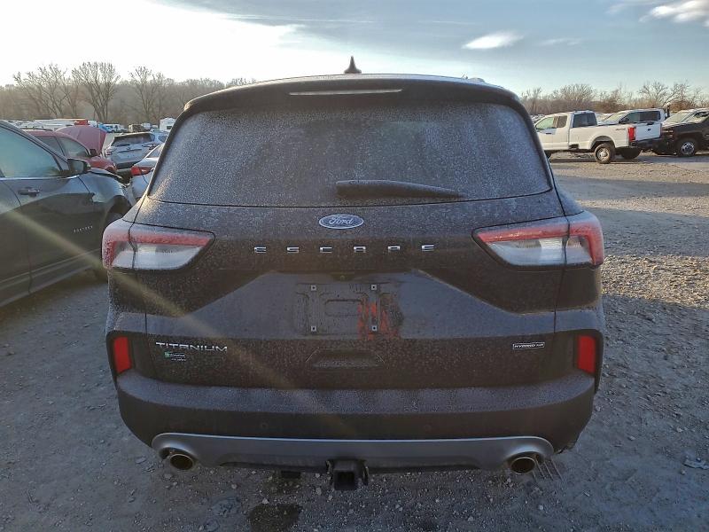 Photo 6 from auction – 2021 FORD ESCAPE TIT with VIN 1FMCU9DZ2MUB02232