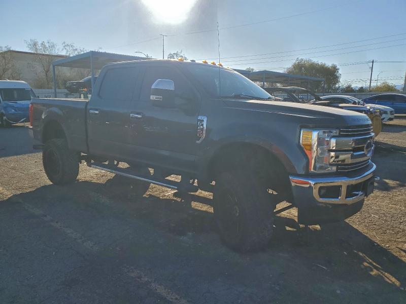 Photo 4 from auction – 2017 FORD F250 SUPER with VIN 1FT7W2B67HEF08250
