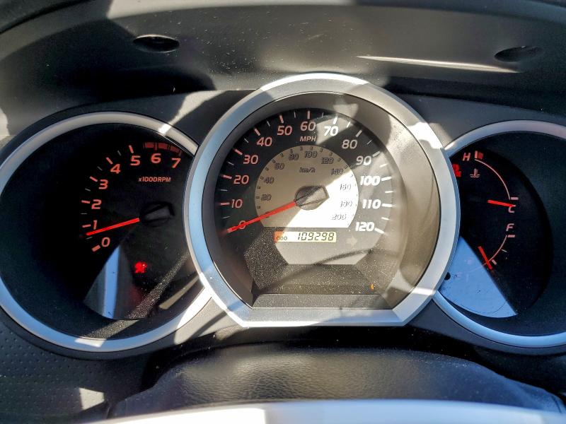 Photo 9 from auction – 2010 TOYOTA TACOMA DOU with VIN 3TMLU4EN4AM050282