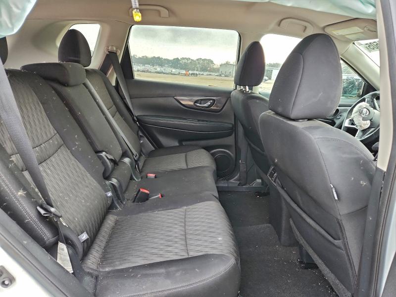 Photo 11 from auction – 2017 NISSAN ROGUE S with VIN 5N1AT2MTXHC888502