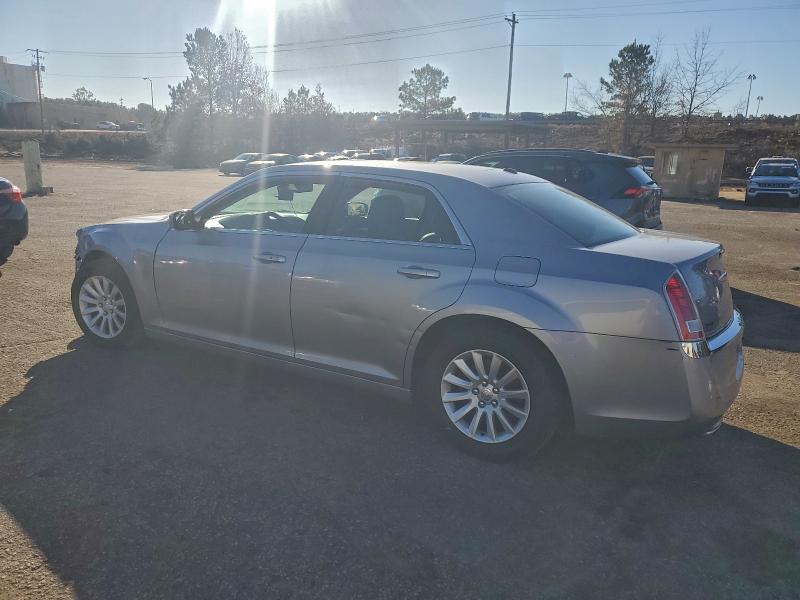 Photo 2 from auction – 2013 CHRYSLER 300 with VIN 2C3CCAAG3DH739083