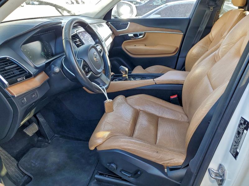 Photo 7 from auction – 2016 VOLVO XC90 T6 with VIN YV4A22PL7G1065634