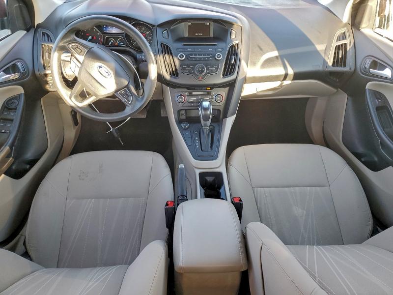 Photo 8 from auction – 2016 FORD FOCUS SE with VIN 1FADP3FE2GL380216