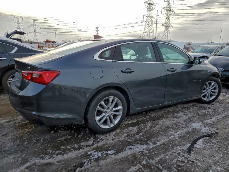 Photo 3 from auction – 2017 CHEVROLET MALIBU LT with VIN 1G1ZE5ST3HF131017