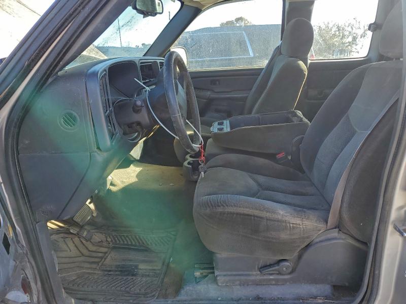 Photo 7 from auction – 2004 CHEVROLET SILVERADO with VIN 2GCEC19VX41246100