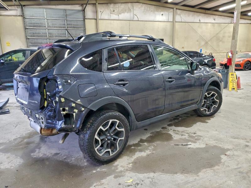 Photo 3 from auction – 2017 SUBARU CROSSTREK with VIN JF2GPABC4HH247981