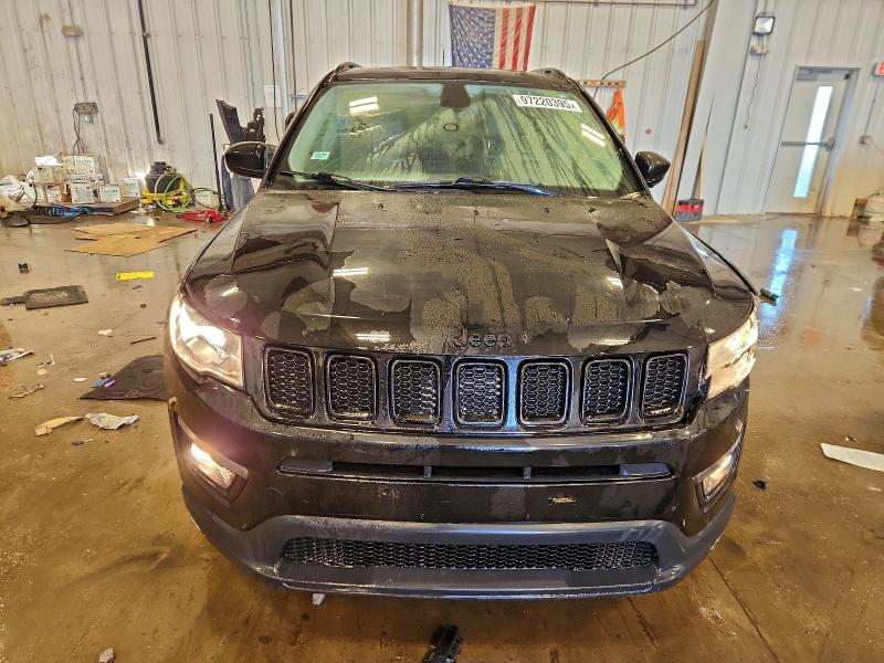 Photo 5 from auction – 2018 JEEP COMPASS LA with VIN 3C4NJDBBXJT401570