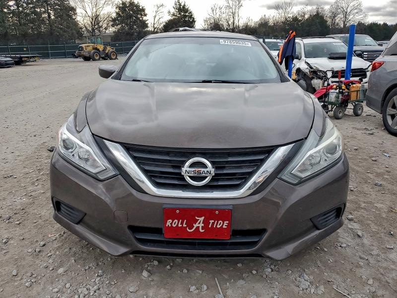 Photo 5 from auction – 2016 NISSAN ALTIMA 2.5 with VIN 1N4AL3AP2GN335448