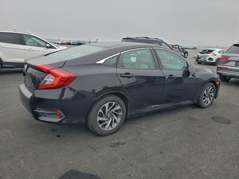 Photo 3 from auction – 2016 HONDA CIVIC EX with VIN 2HGFC2F75GH512541