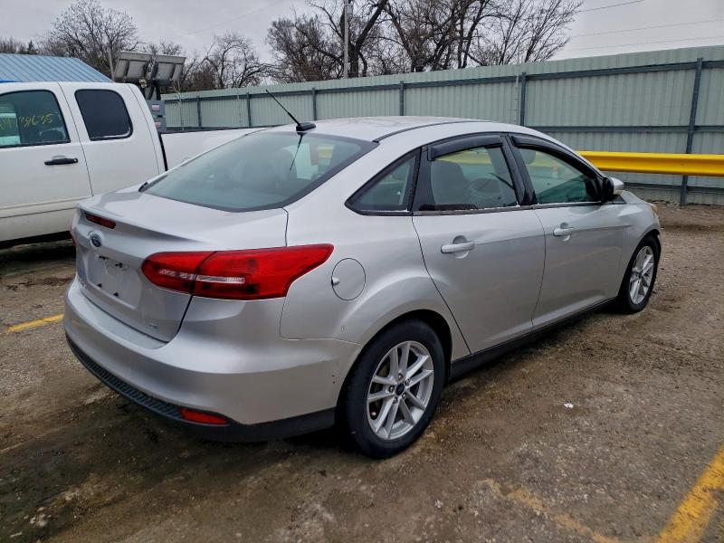Photo 3 from auction – 2017 FORD FOCUS with VIN 1FADP3F26HL277002