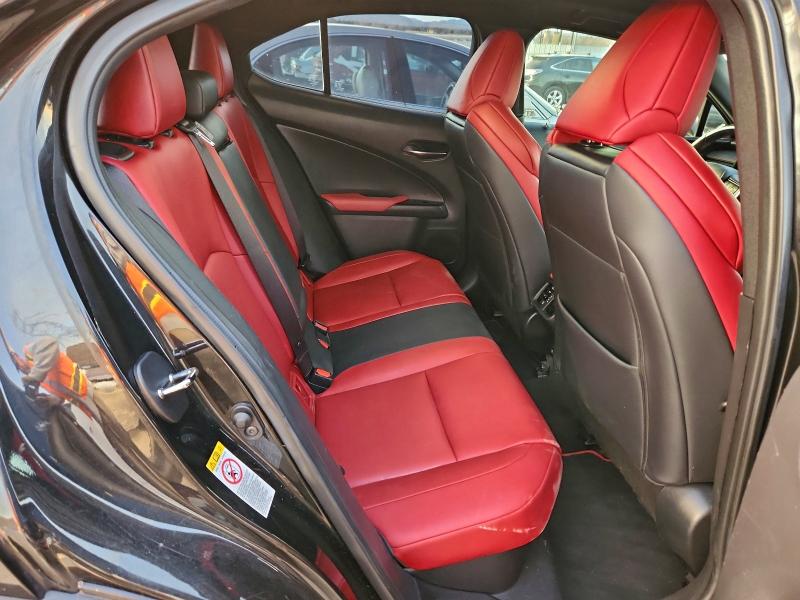 Photo 10 from auction – 2019 LEXUS UX 250H with VIN JTHU9JBH1K2012762
