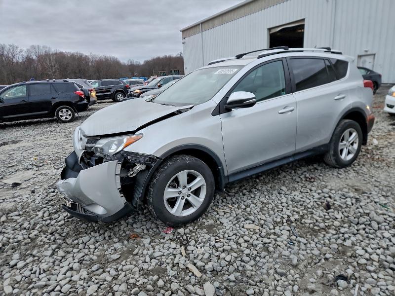 TOYOTA RAV4 XLE 2013 with VIN 2T3RFREV0DW053104 - Photo from auction