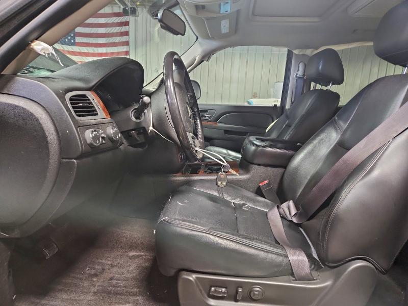 Photo 7 from auction – 2011 CHEVROLET AVALANCHE with VIN 3GNTKGE37BG145285