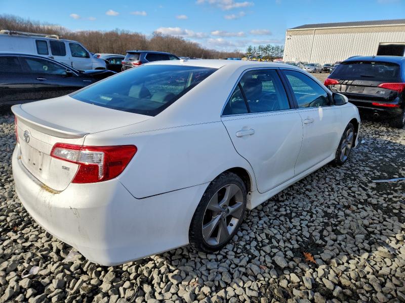 Photo 3 from auction – 2013 TOYOTA CAMRY SE with VIN 4T1BK1FK6DU533238