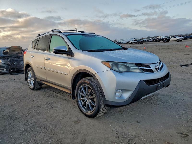 Photo 4 from auction – 2013 TOYOTA RAV4 LIMIT with VIN 2T3YFREV8DW021240