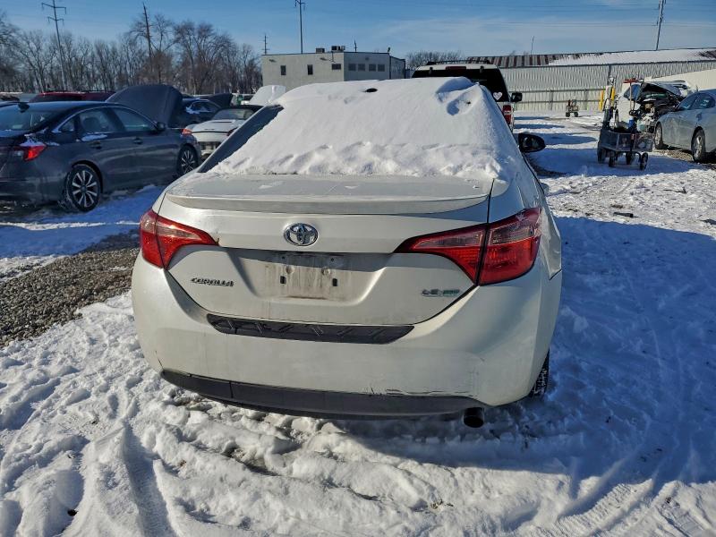 Photo 6 from auction – 2017 TOYOTA COROLLA LE with VIN 5YFBPRHE2HP609701