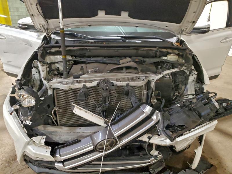 Photo 12 from auction – 2019 TOYOTA HIGHLANDER with VIN 5TDJZRFHXKS926093