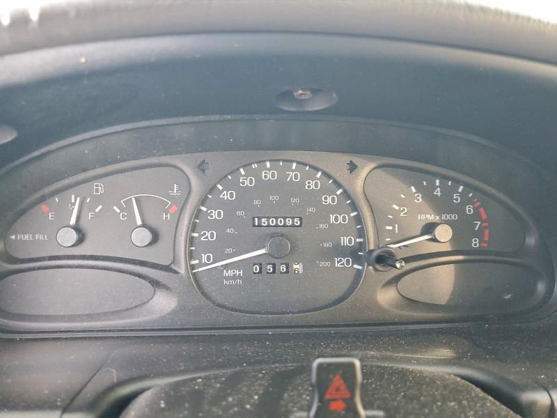 Photo 9 from auction – 1997 FORD ESCORT with VIN 1FALP13P0VW384279