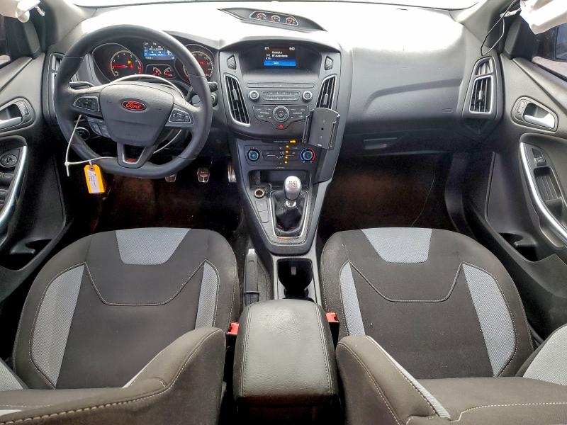 Photo 8 from auction – 2018 FORD FOCUS ST with VIN 1FADP3L99JL215830