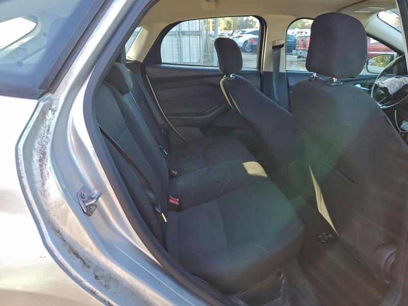 Photo 10 from auction – 2016 FORD FOCUS SE with VIN 1FADP3K26GL249348