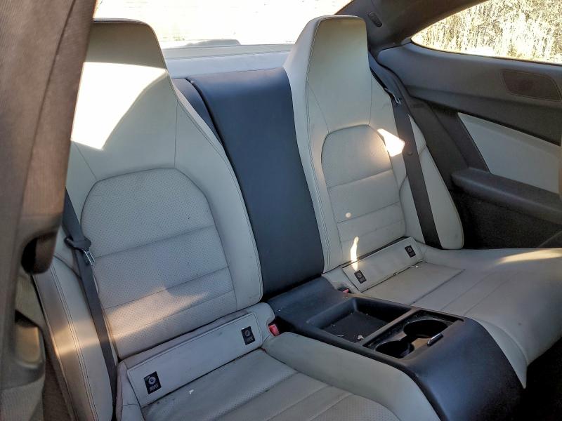 Photo 10 from auction – 2012 MERCEDES-BENZ C 250 with VIN WDDGJ4HB2CF799313