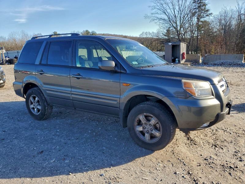 Photo 4 from auction – 2007 HONDA PILOT EXL with VIN 2HKYF18527H539983